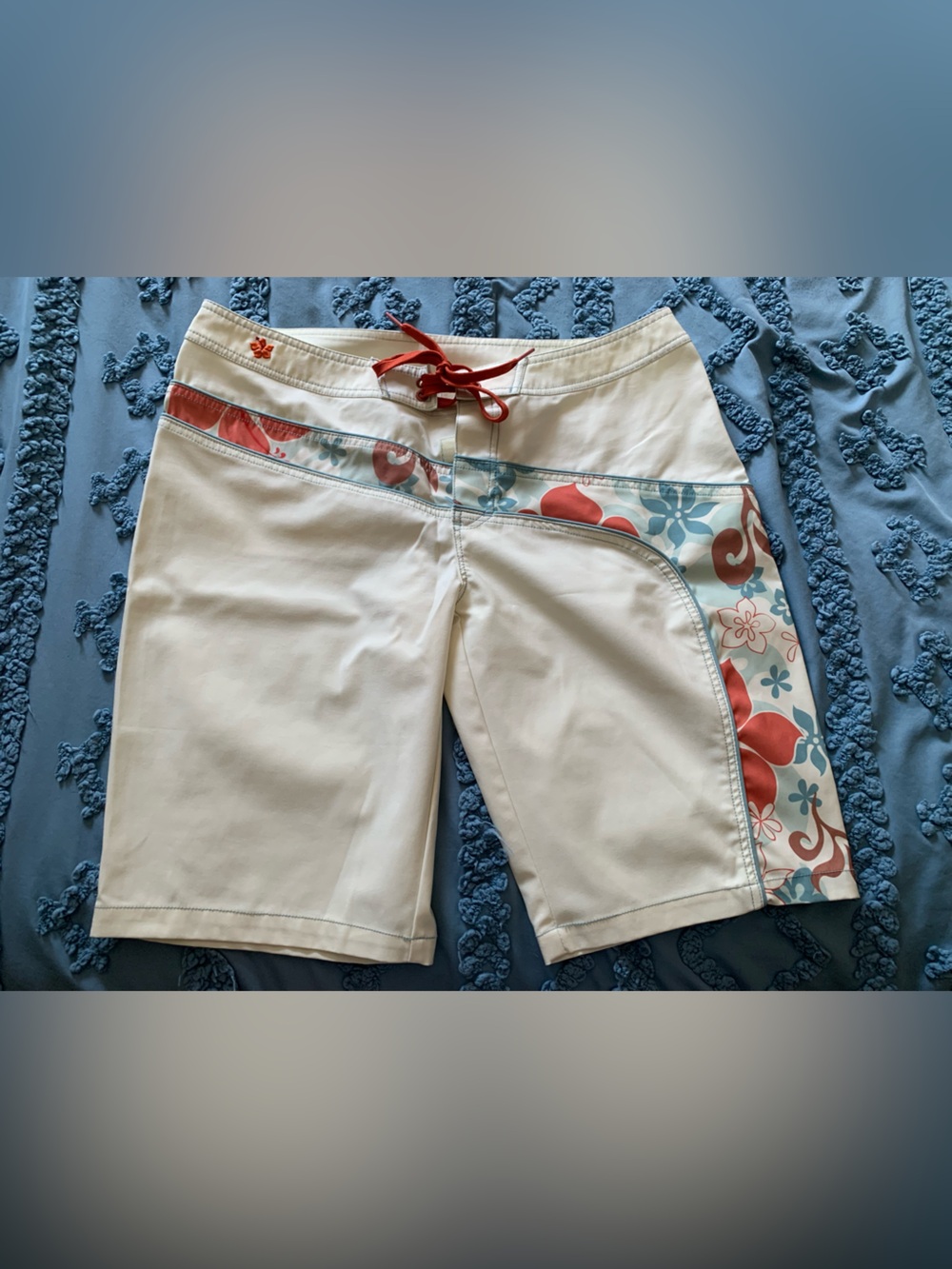 Cream Women's Bermuda Swim Board Shorts with Hawaiian Coral Floral Accent